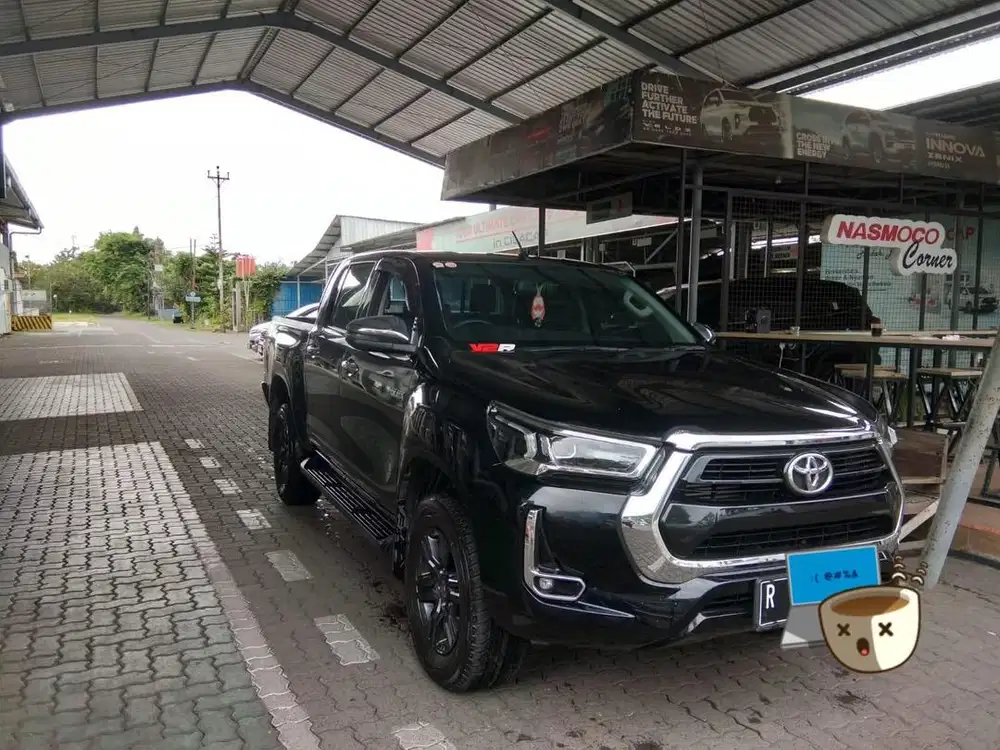 Hilux Double Cabin Type V Tahun 2022 Automatic Transmission