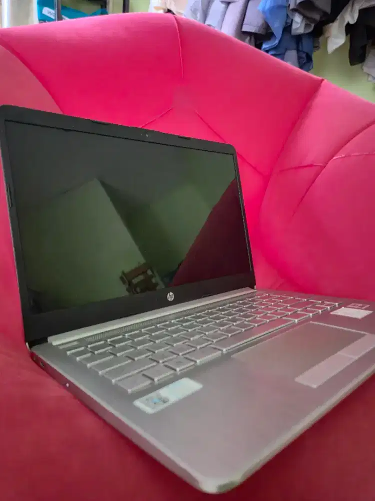 Laptop Hp i3. Murah