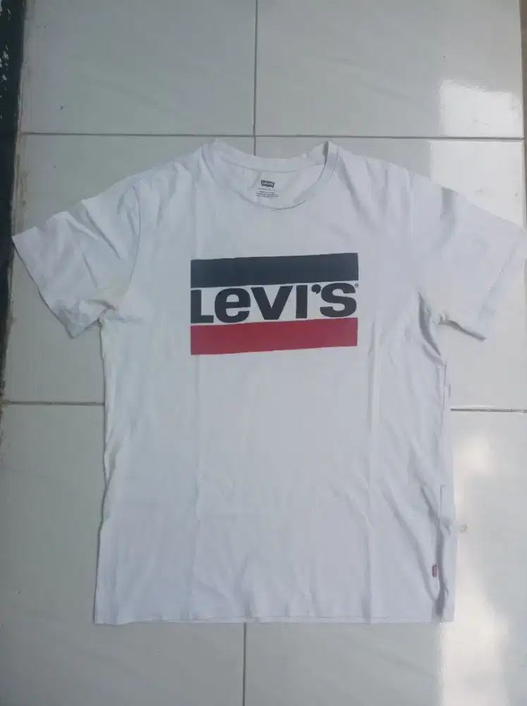 Kaos levis original