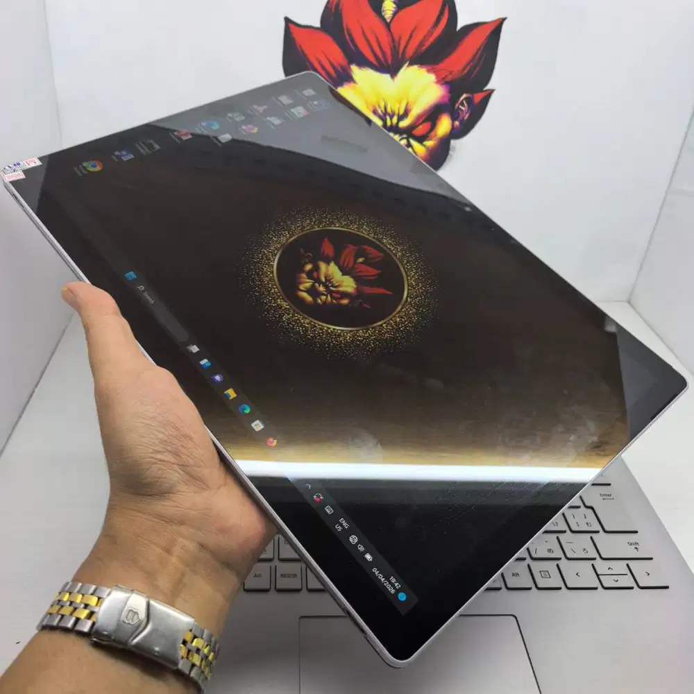 SUPER MULUS NO MINUS : Microsoft Surface Book i7 8/256 Nvidia Silver