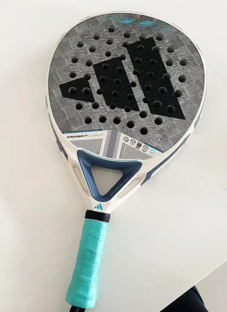 Raket Padel Adidas Cross It Light 3.4 Martita Ortega 2025