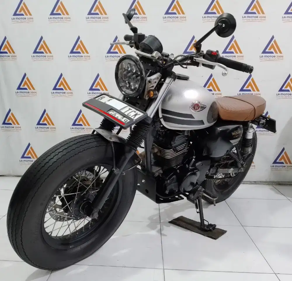 KAWASAKI W 175 SE 2019 | SIAP PAKAI | CASH/CREDIT