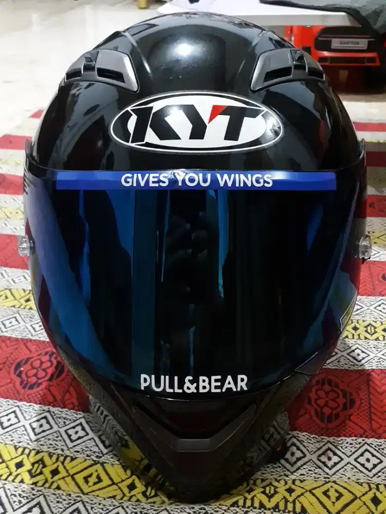 Helm KYT Vendetta 2 Black Glossy size M