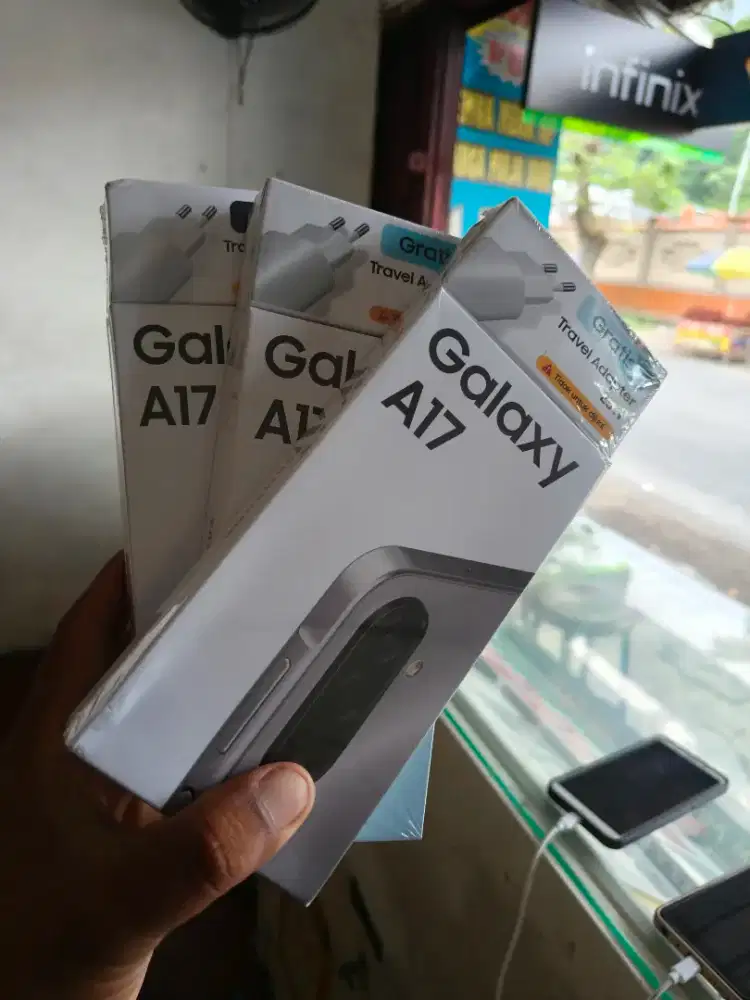 New Samsung galaxy A17 ram8/128 garansi resmi 1 tahun