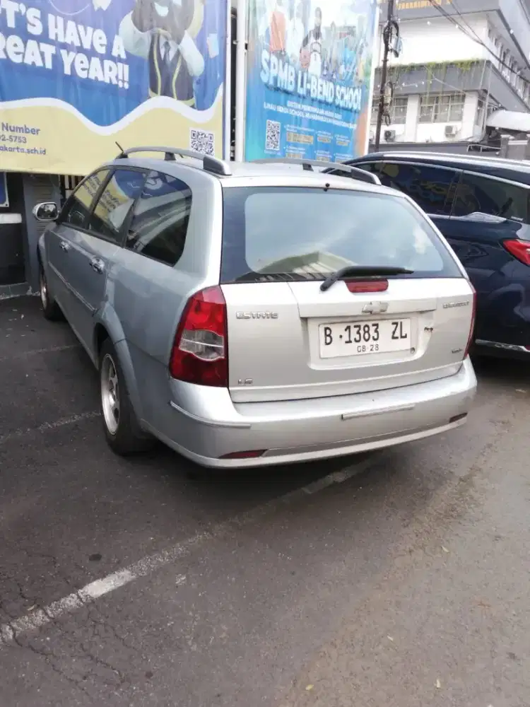 CHEVROLET ESTATE SILVER 1.6L LS MT