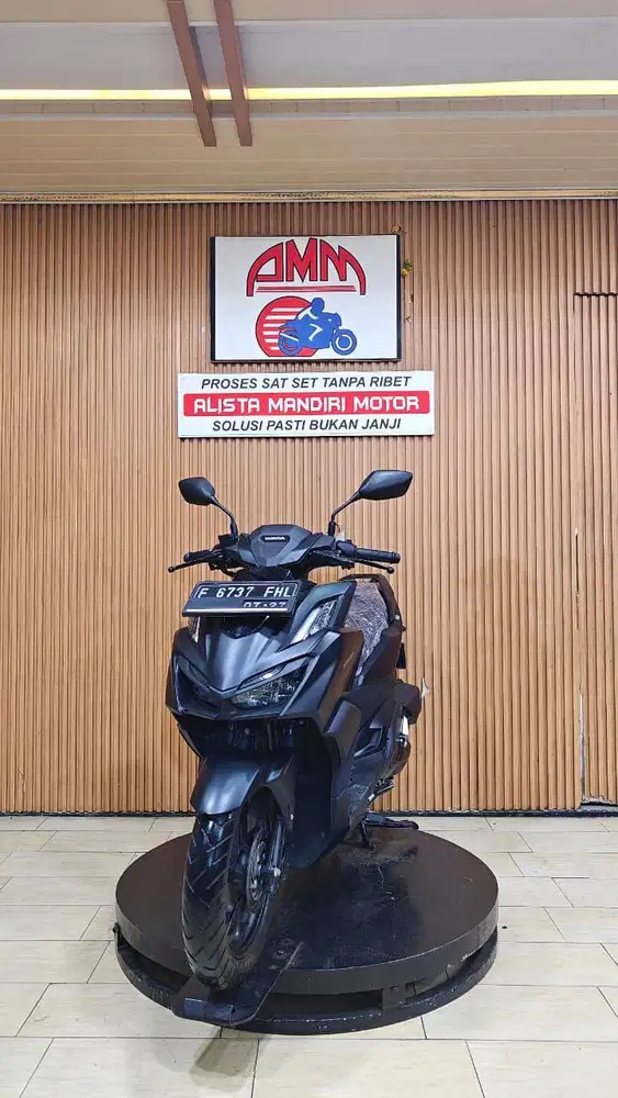 KREDIT DP 1JT VARIO 160 CBS 2022 KM LOW BISA TRADE IN/CC/PAYLATER