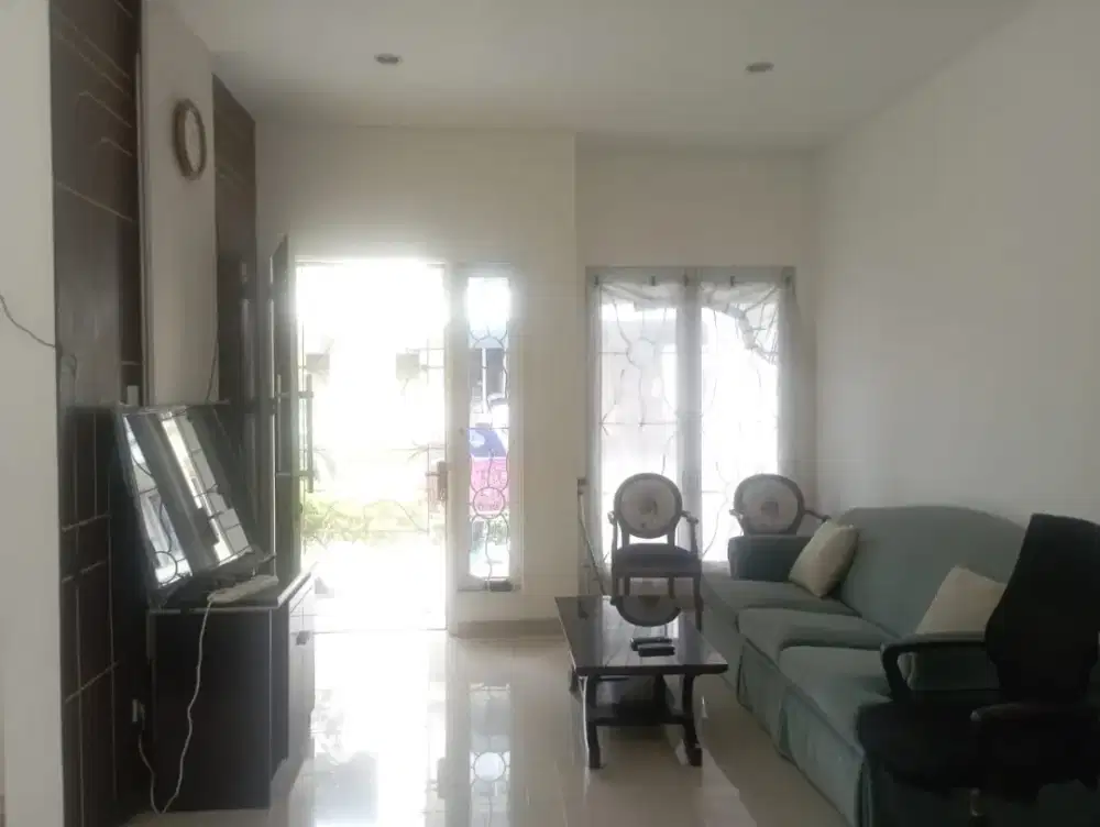 Jual Rumah Hook 2 Lantai Murah Harga Bawah NJOP di Metro Marina Ancol