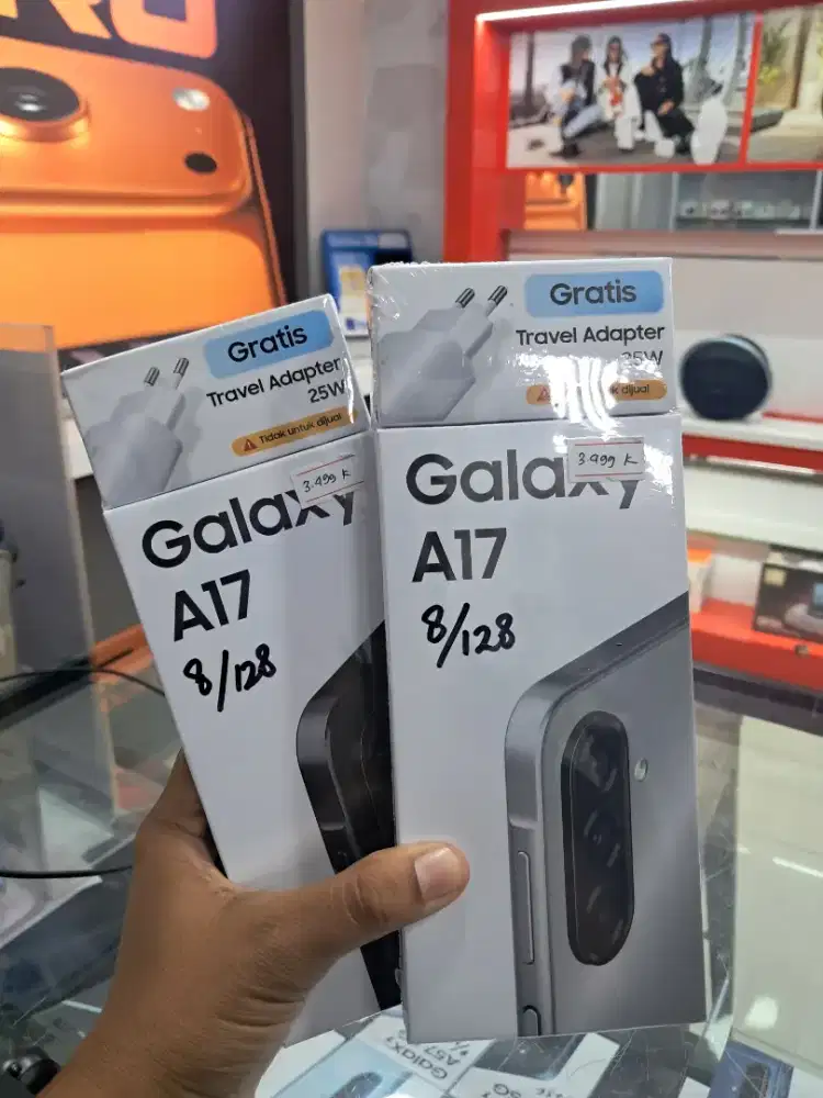 Samsung A17 8/128