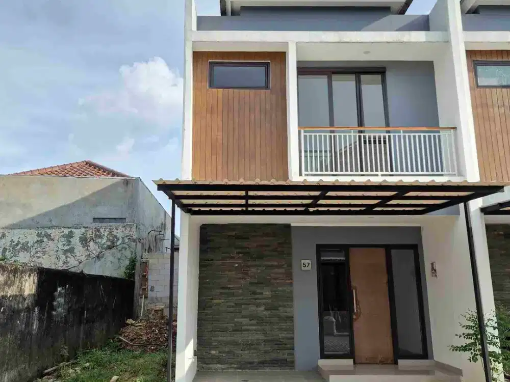 Rumah mewah Dua lantai Ready unit sebelah Sekolah Muhammadiyah Pamulang Tangsel.