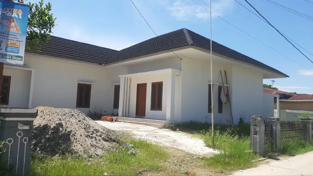 Jual Rumah Lokasi Strategis di Padang