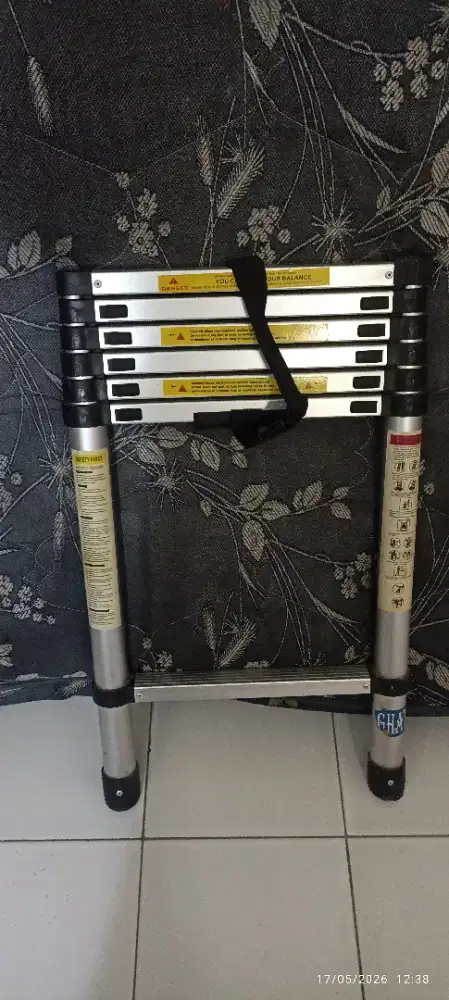 Tangga merk telescopic
