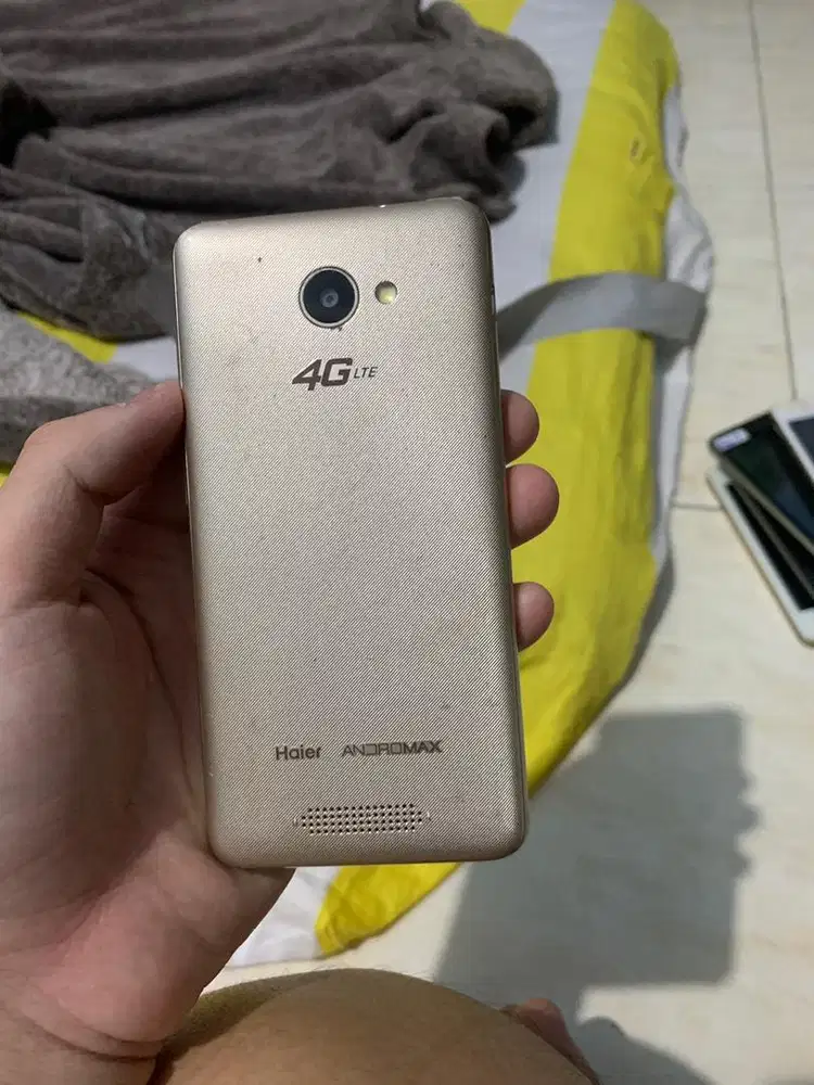 Hape tipe haier andromax kondisi baik