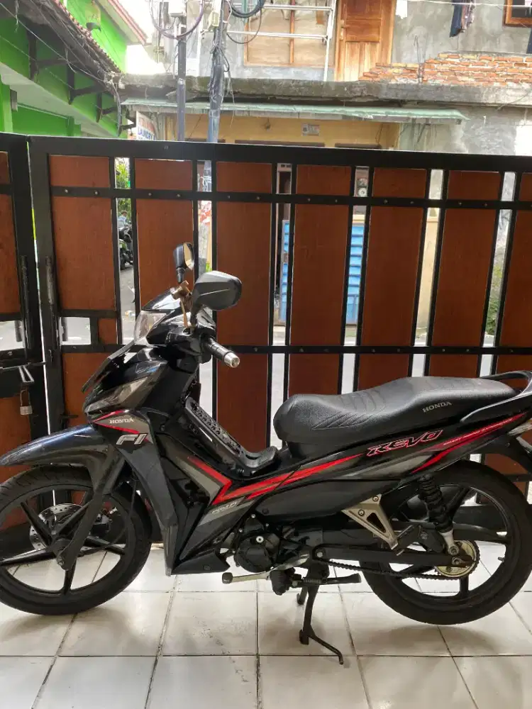 HONDA REVO TAHUN 2017