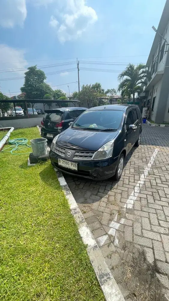 GRAND LIVINA XV MANUAL 2009