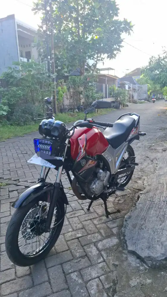 Yamaha Scorpio Z 2011