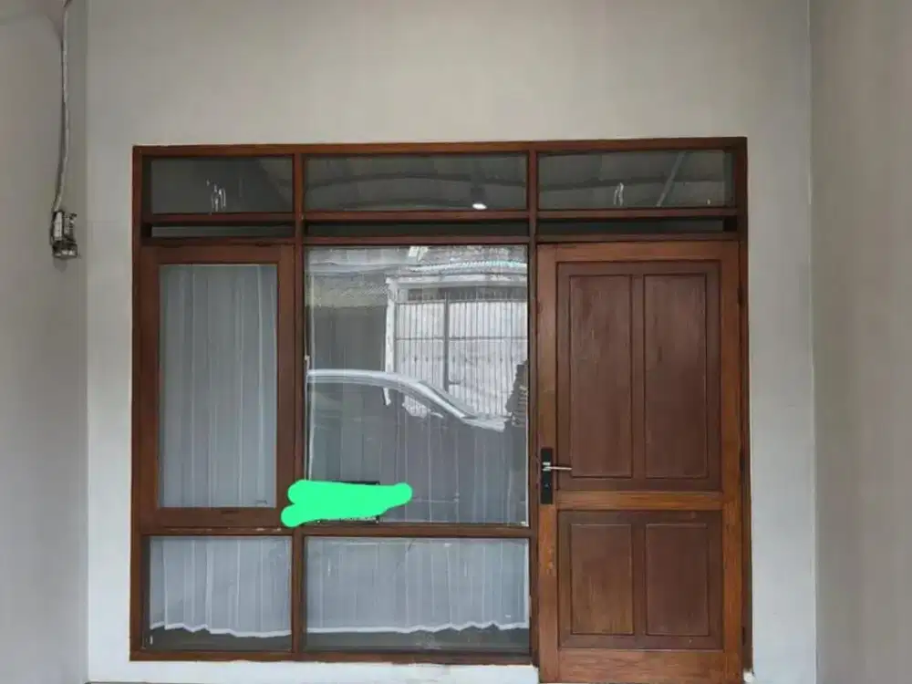 Dijual Rumah Baru Renovasi di  Taman Holis Indah 1 - Bandung.