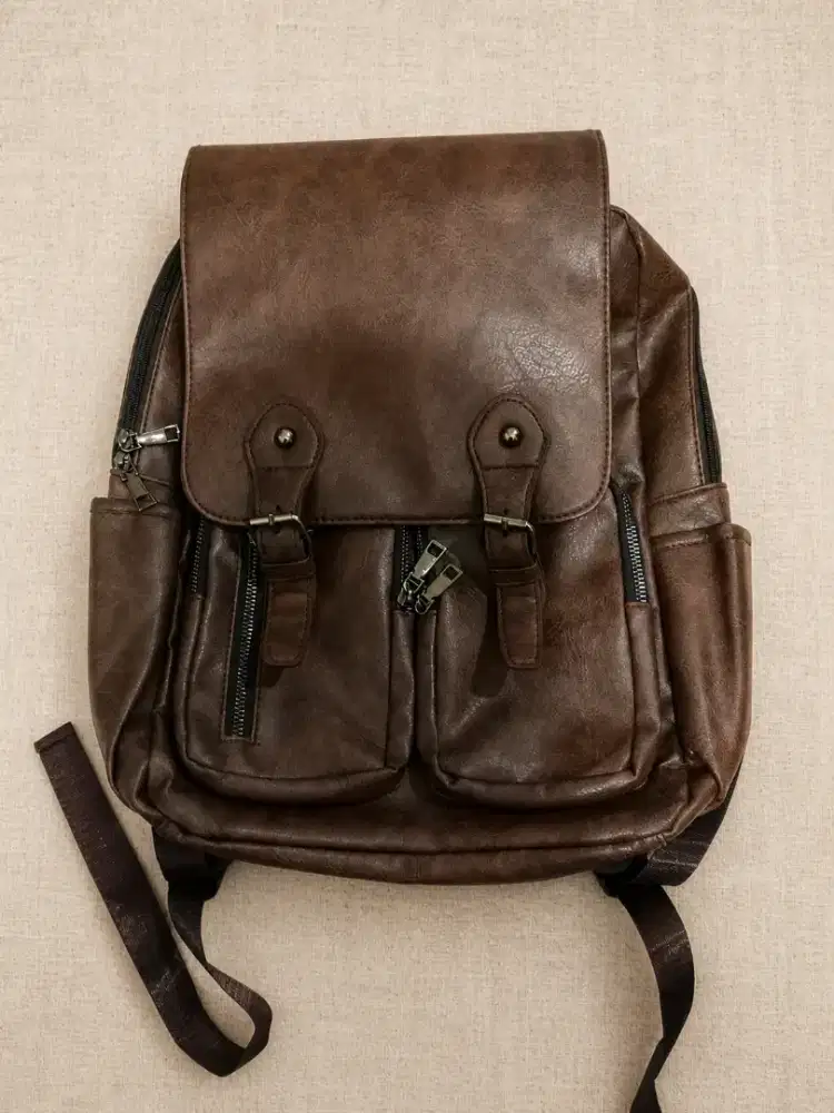 Ransel pria kutil uk 28 cm x13 cm x 40cm harga 280 pas bogor cilebut