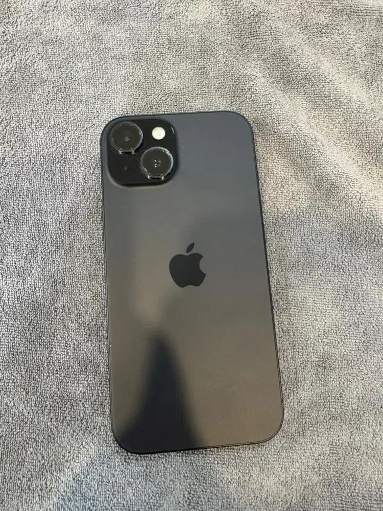 iPhone 15 128GB Black BH 100% Lengkap Garansi iBox 26/09/26