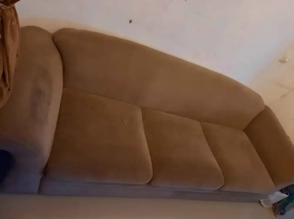 Sofa panjang premium