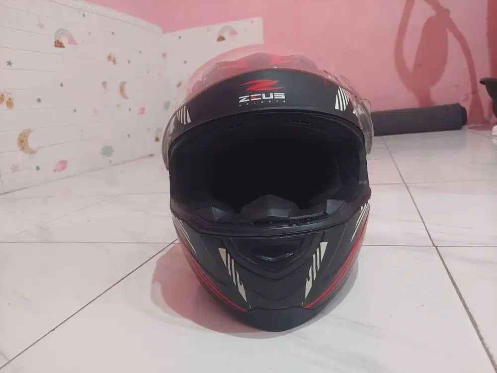 Helm zeus ZS 811 MBLK AL28 RED FULL face single visor