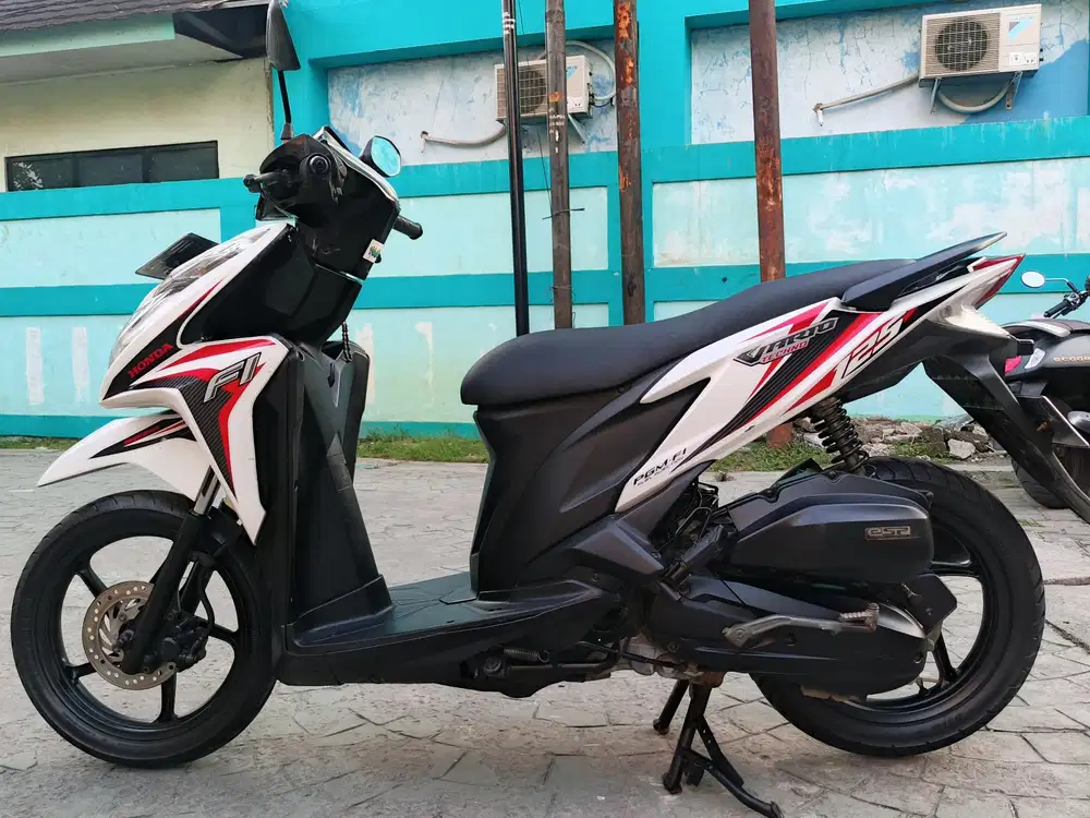 Honda Vario 125 kzr 2014 stater halus mulus terawat