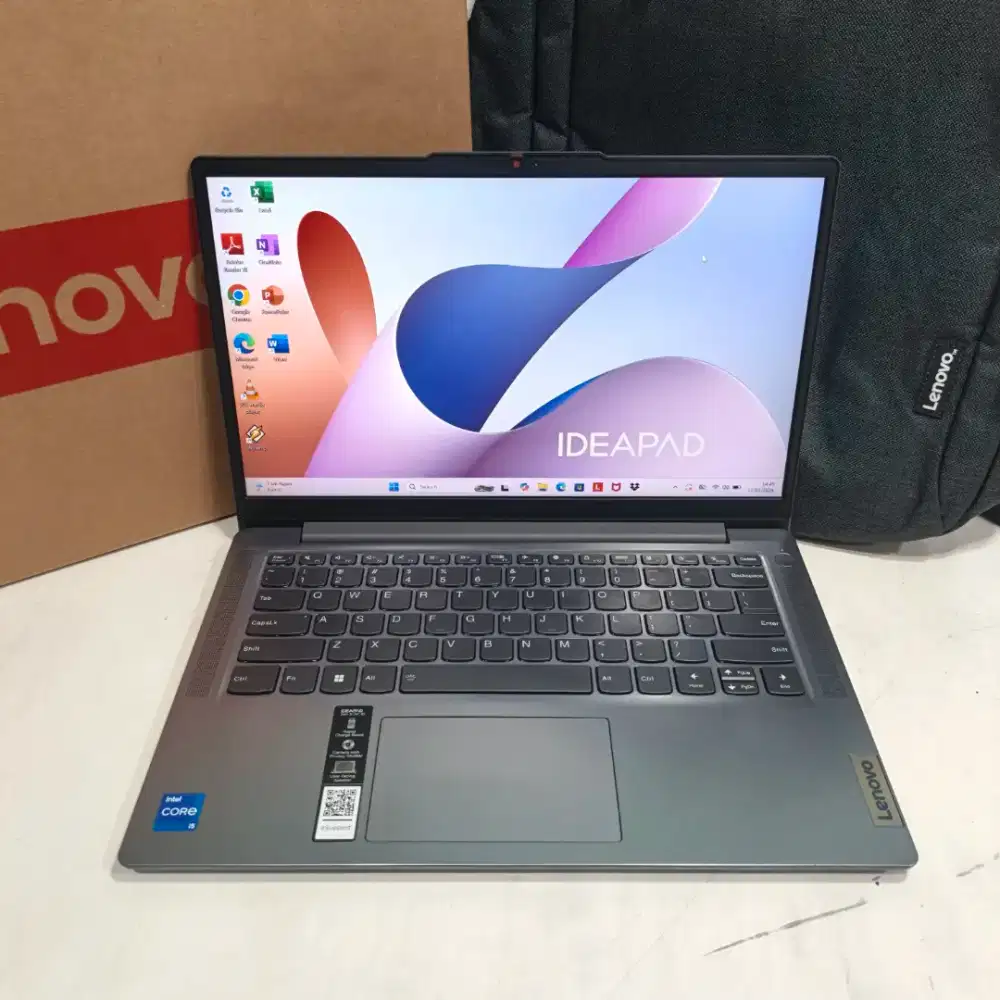 Lenovo ideapad slim 3 Intel core I5-12450H Ram 16gb ssd 512gb fullset