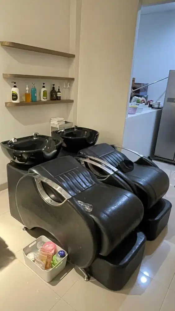 KURSI KERAMAS SALON