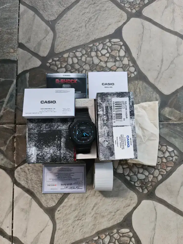 Casio G-shock 2100 1A2 original garansi