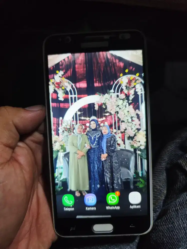 Samsung j7 prime normal