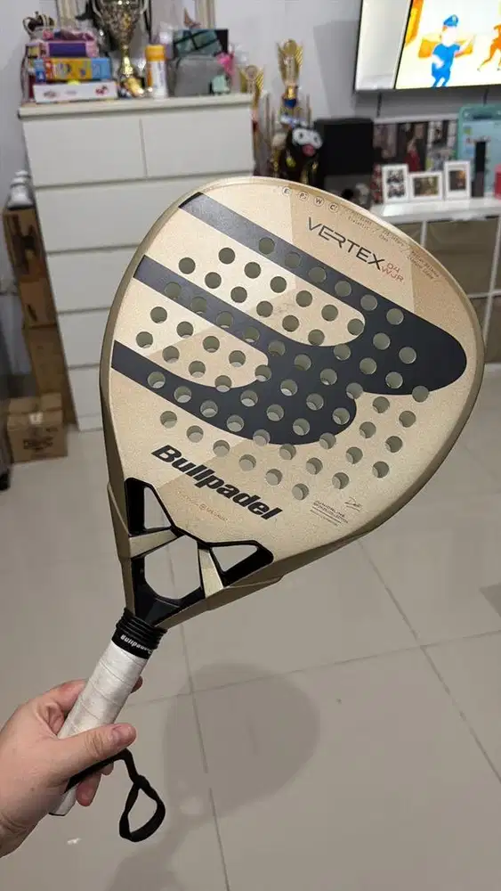 Bullpadel Vertex Woman Junior 04 WJr 2025