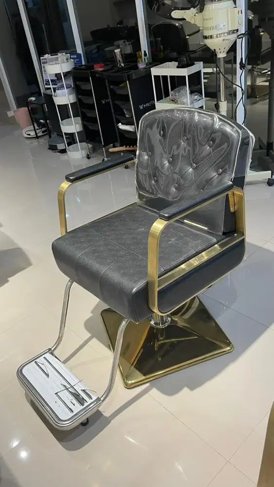 KURSI BARBER POTONG RAMBUT