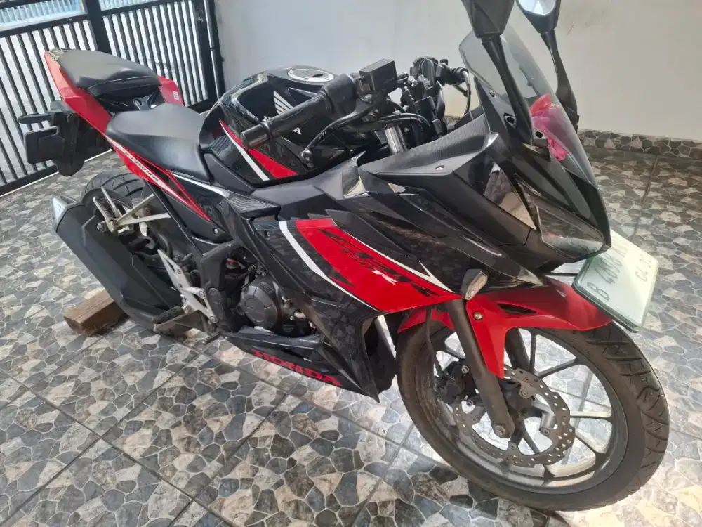 Pajak 4/2027 km9rb, honda CBR 150 R LED CW DD 2020 simpanan full Ori.