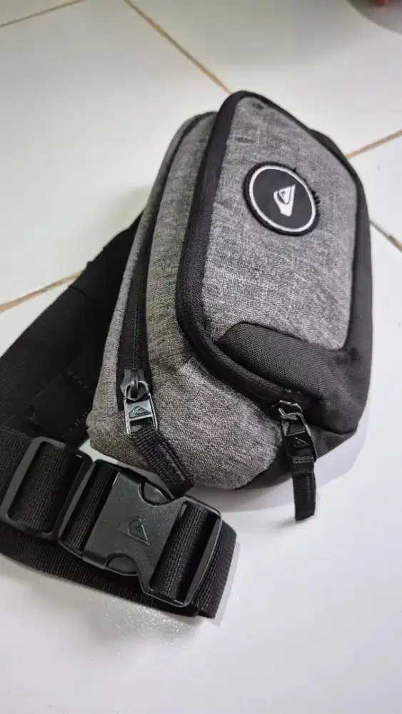 Tas Pinggang Quiksilver Second Ori