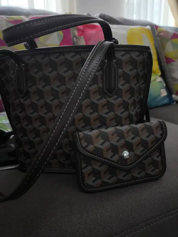 For sale: Tas wanita Christy Ng type Russo Micro