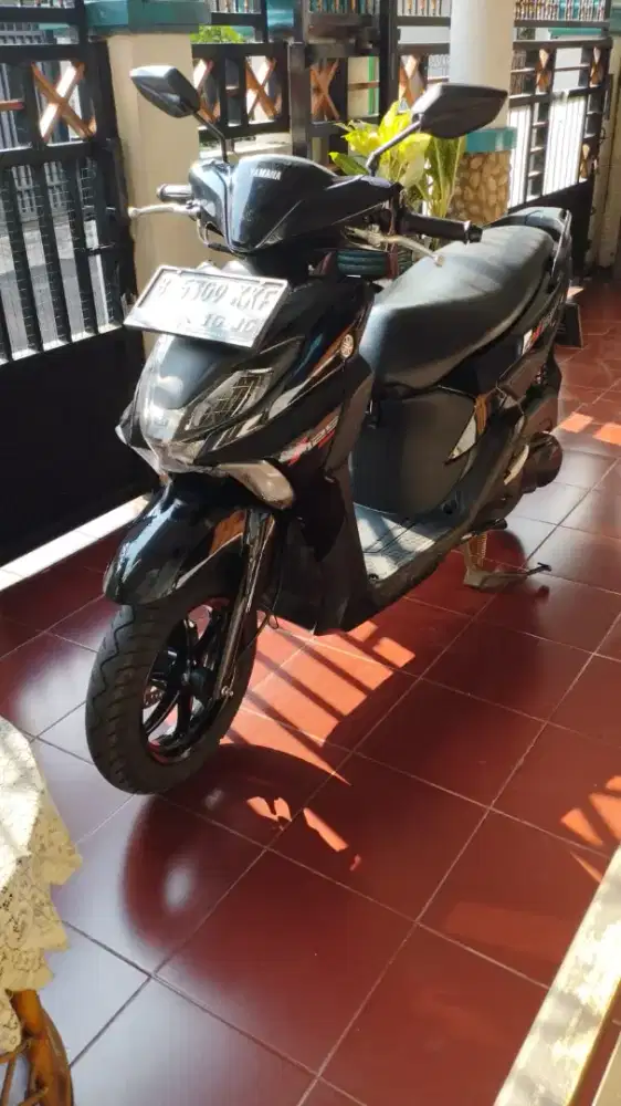 Dijual Motor Yamaha Gear Ultima 125 cc Like New