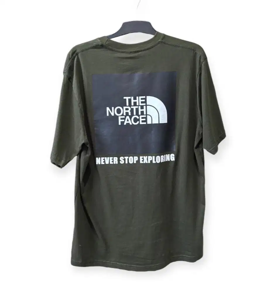 Kaos T-shirt thrift preloved ball unisex 74x56 army color tnf