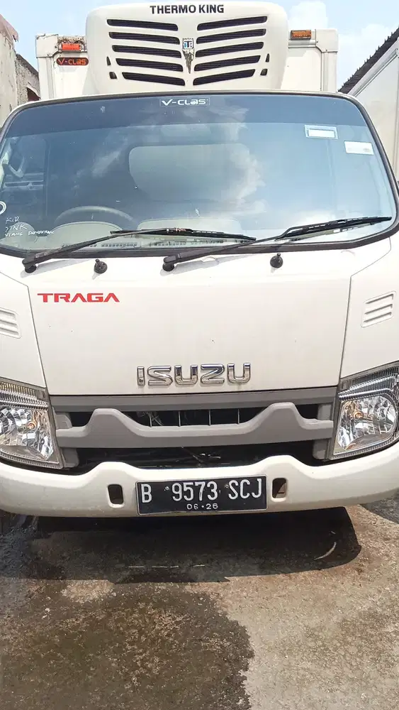 Isuzu Traga 2021 Diesel box freezer ThermoKing suhu -20 istimewa