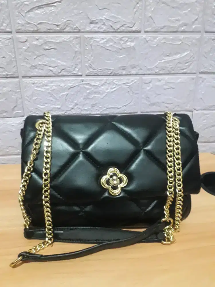 Tas second Jims Honey warna hitam