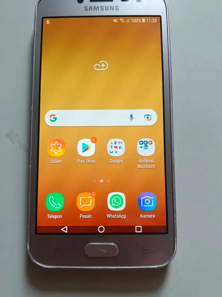 Samsung Galaxy J2 Pro. Ram 1.5 internal 16