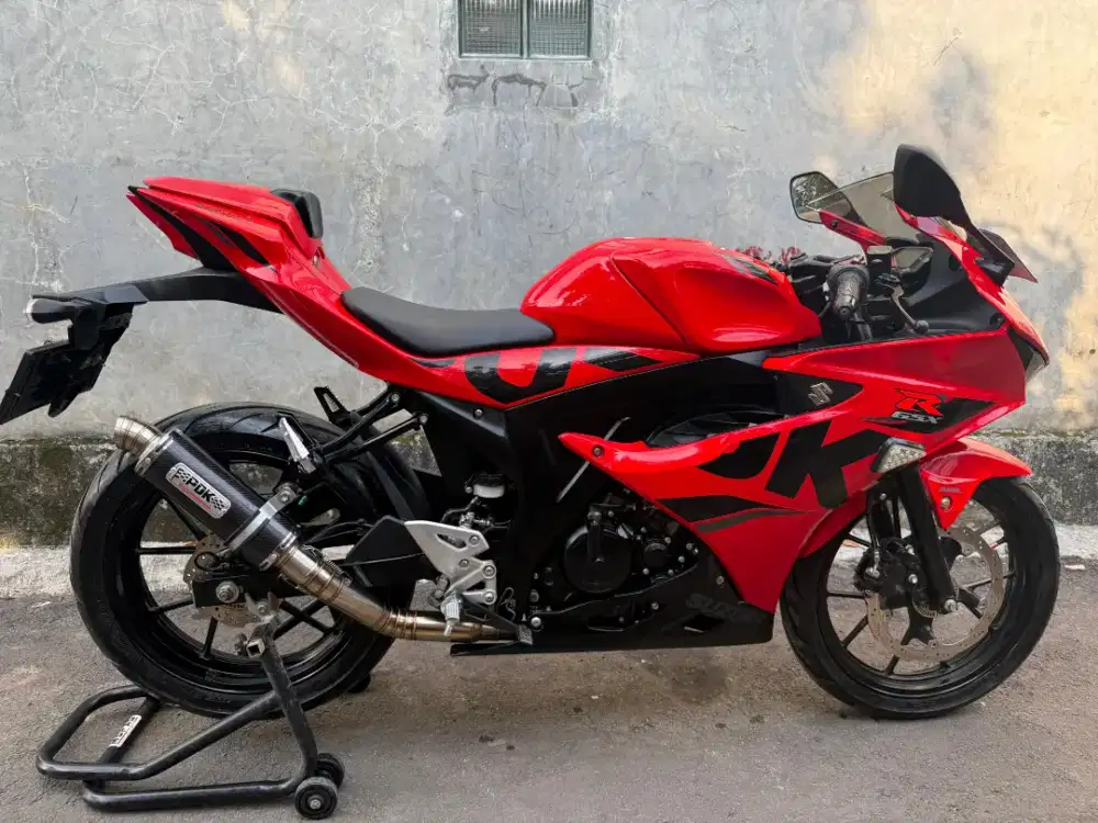 Suzuki gsx 150R tahun 2019 tipe ABS