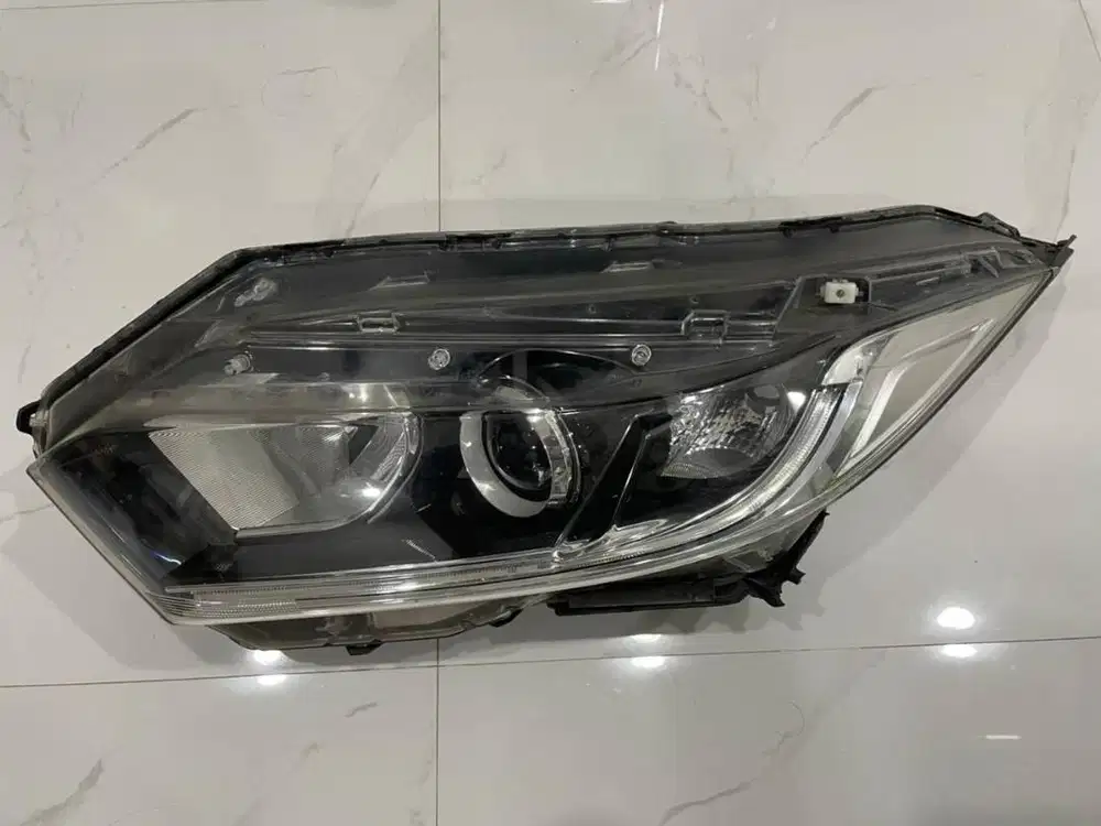 Headlamp HRV Type E 2019