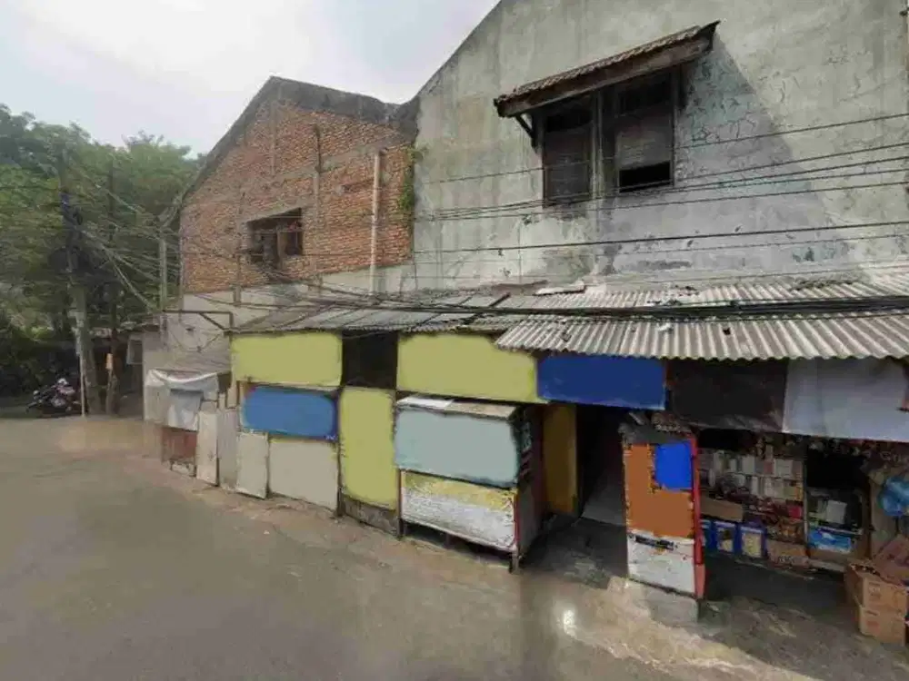 Dijual Rumah Usaha 2 Lantai di Kayuringin Bekasi. Ada kamar kost fi Lantai 2, Pinggir Jalan raya,  Posisi hoek.