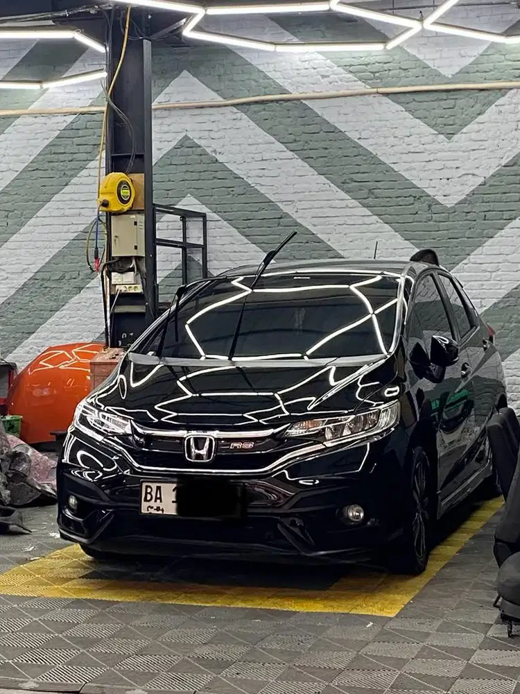HONDA JAZZ RS CVT MATIC HITAM TAHUN 2018