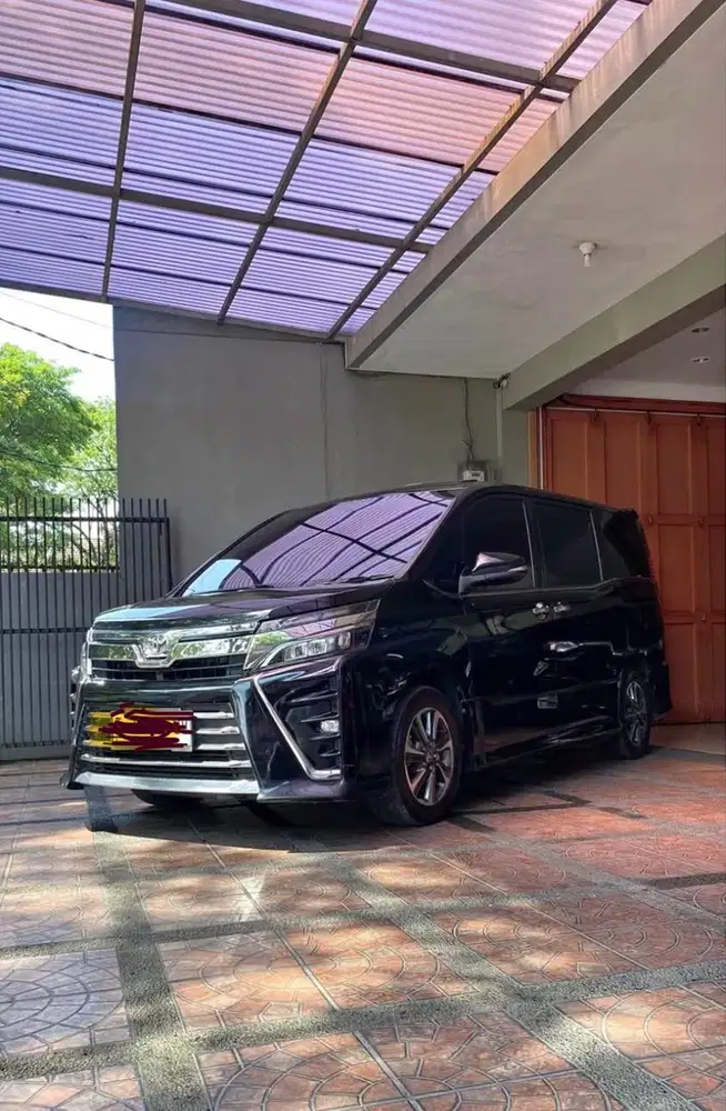 Toyota Voxy 2020 Bensin