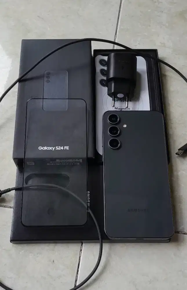 Di jual samsung s24 Fe 8/128