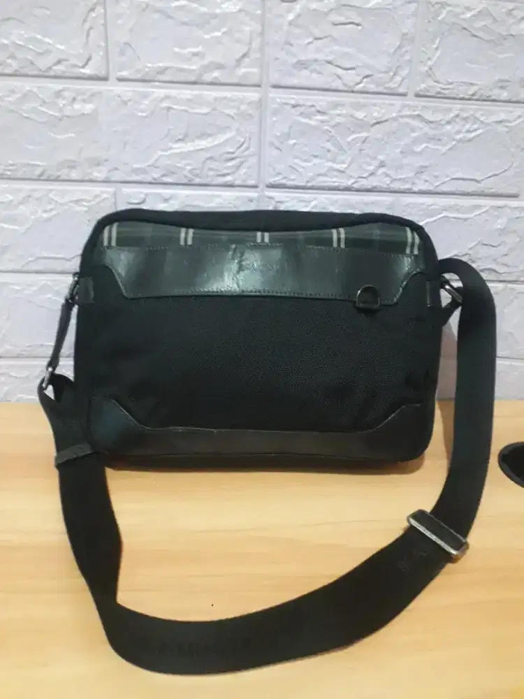 Tas second Bean pole warna hitam