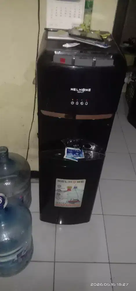 Dispenser Hot & cold  Wellhome