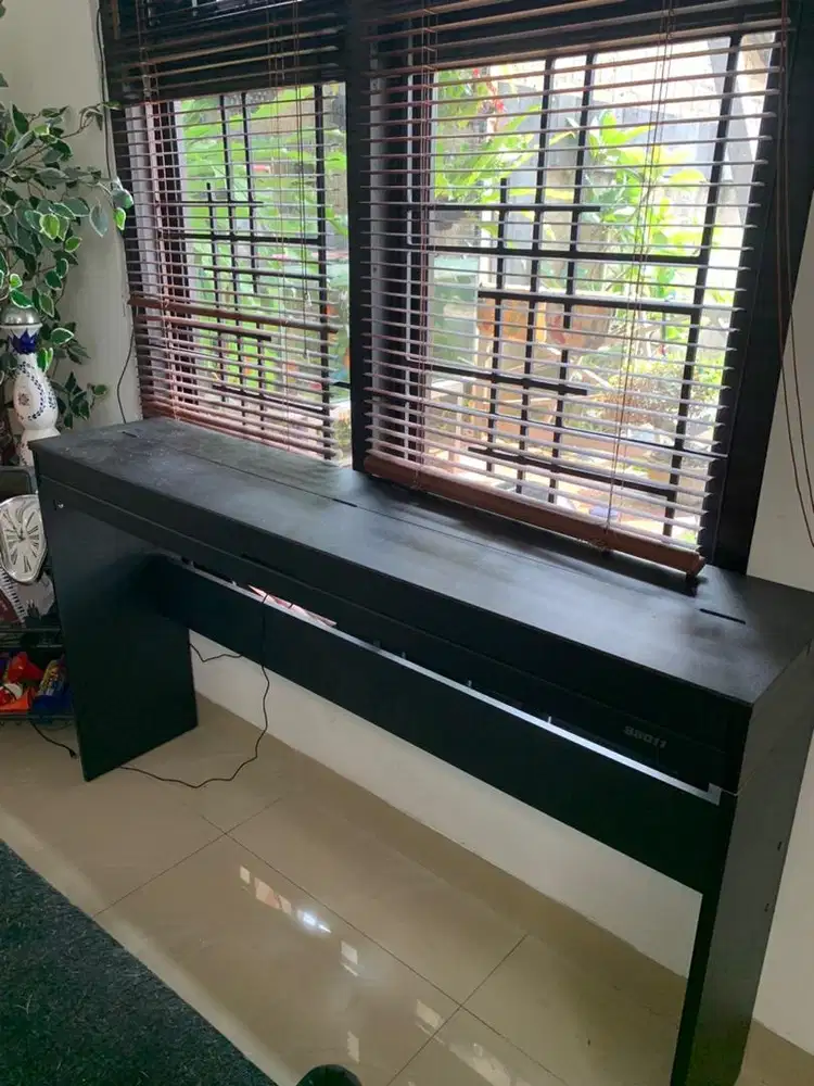 Benston Piano Like a new