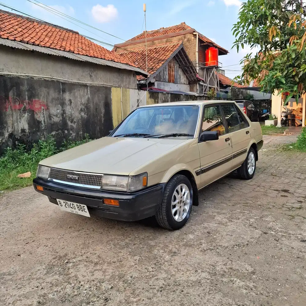 Toyota Corolla SE Saloon 1300cc Tahun 1986