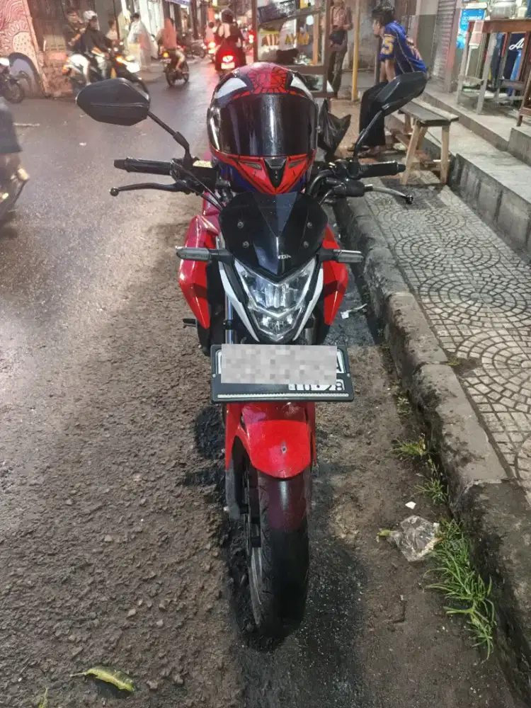 Honda CB V3 Merah 2018